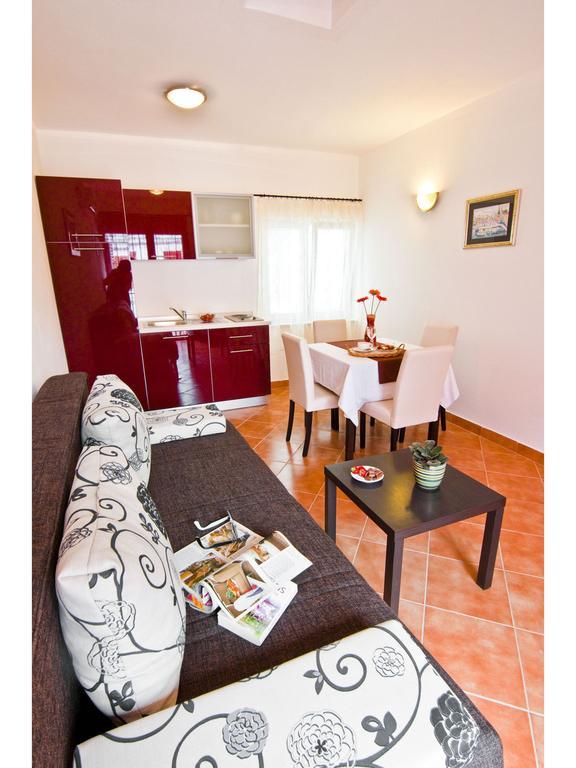 Apartments Cambi Kastela Room photo